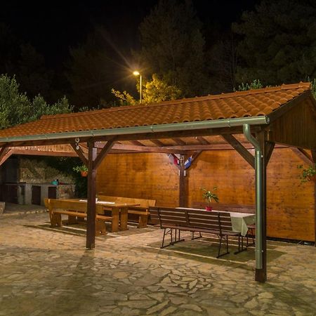 Apartmani Mariva 보디체 외부 사진