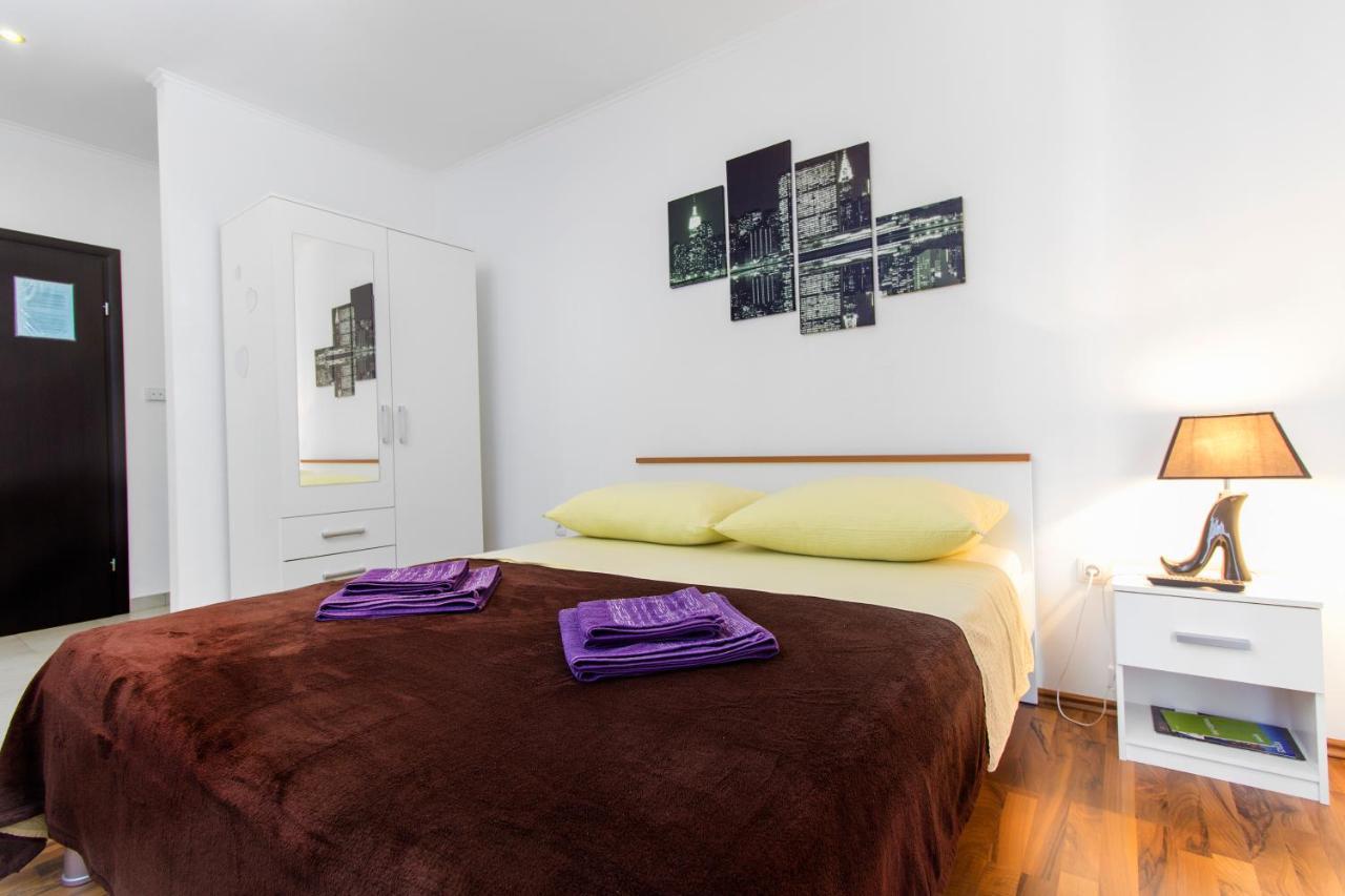 Apartmani Mariva 보디체 외부 사진