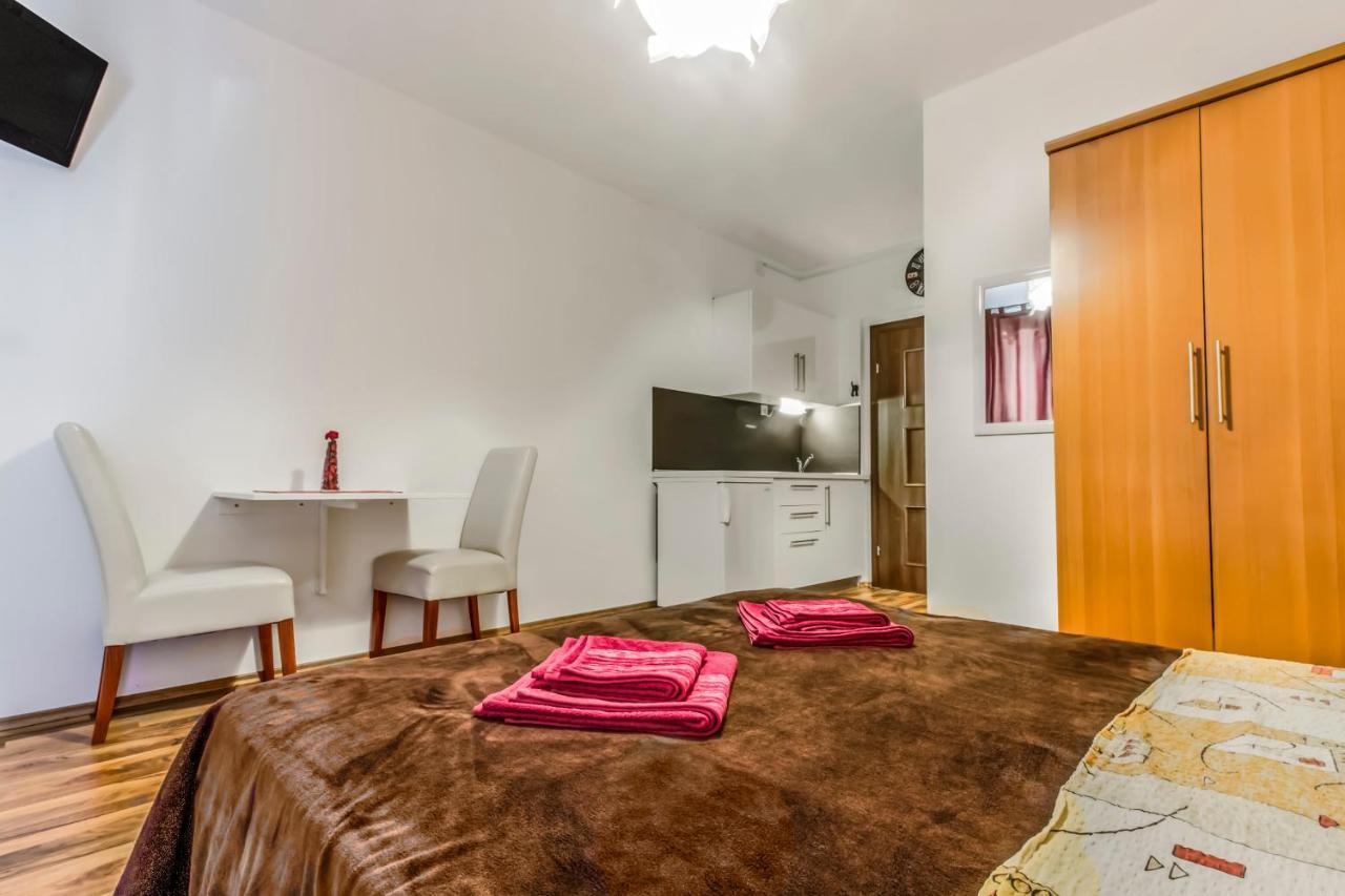 Apartmani Mariva 보디체 외부 사진