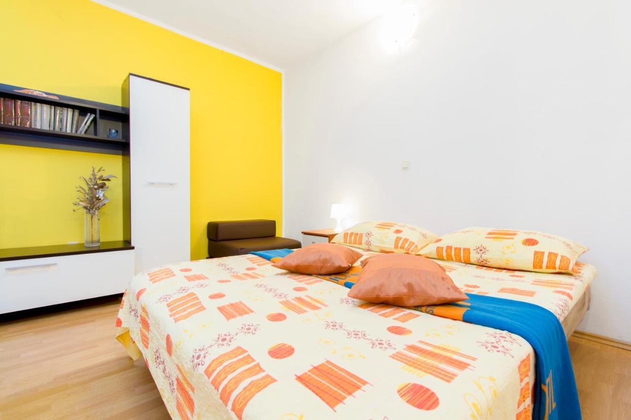 Apartmani Mariva 보디체 외부 사진