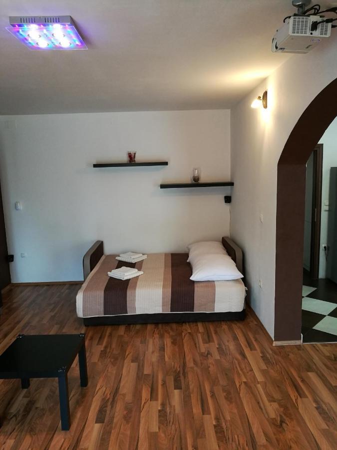 Apartmani Mariva 보디체 외부 사진