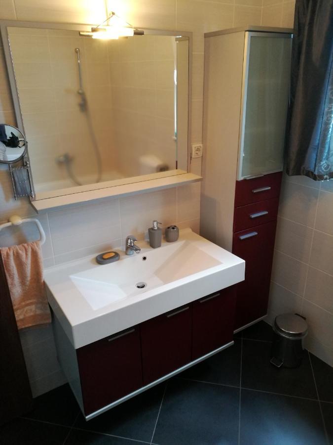 Apartmani Mariva 보디체 외부 사진