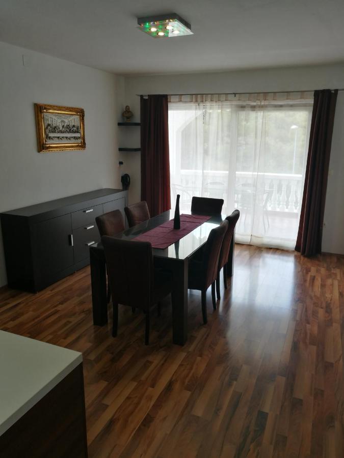 Apartmani Mariva 보디체 외부 사진