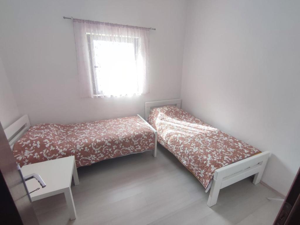 Apartmani Mariva 보디체 외부 사진